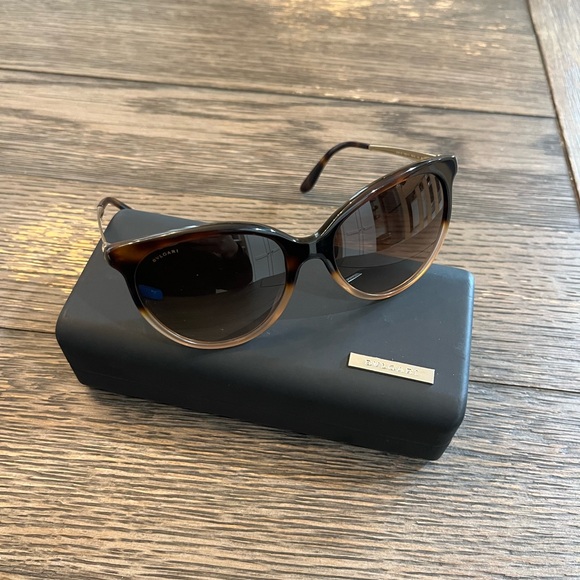 BVLGARI Accessories - BVLGARI Sunglasses